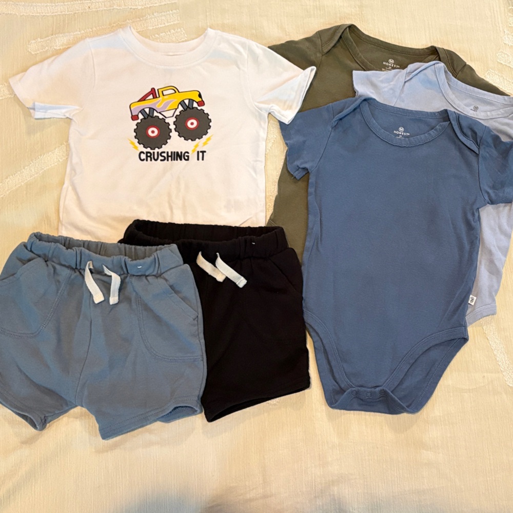 Boy 24 M lot